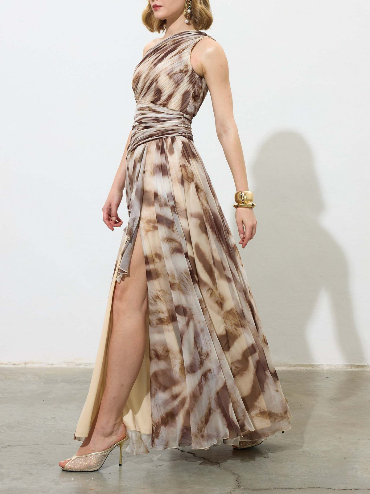Elegant One-Shoulder Chiffon Maxi Dress