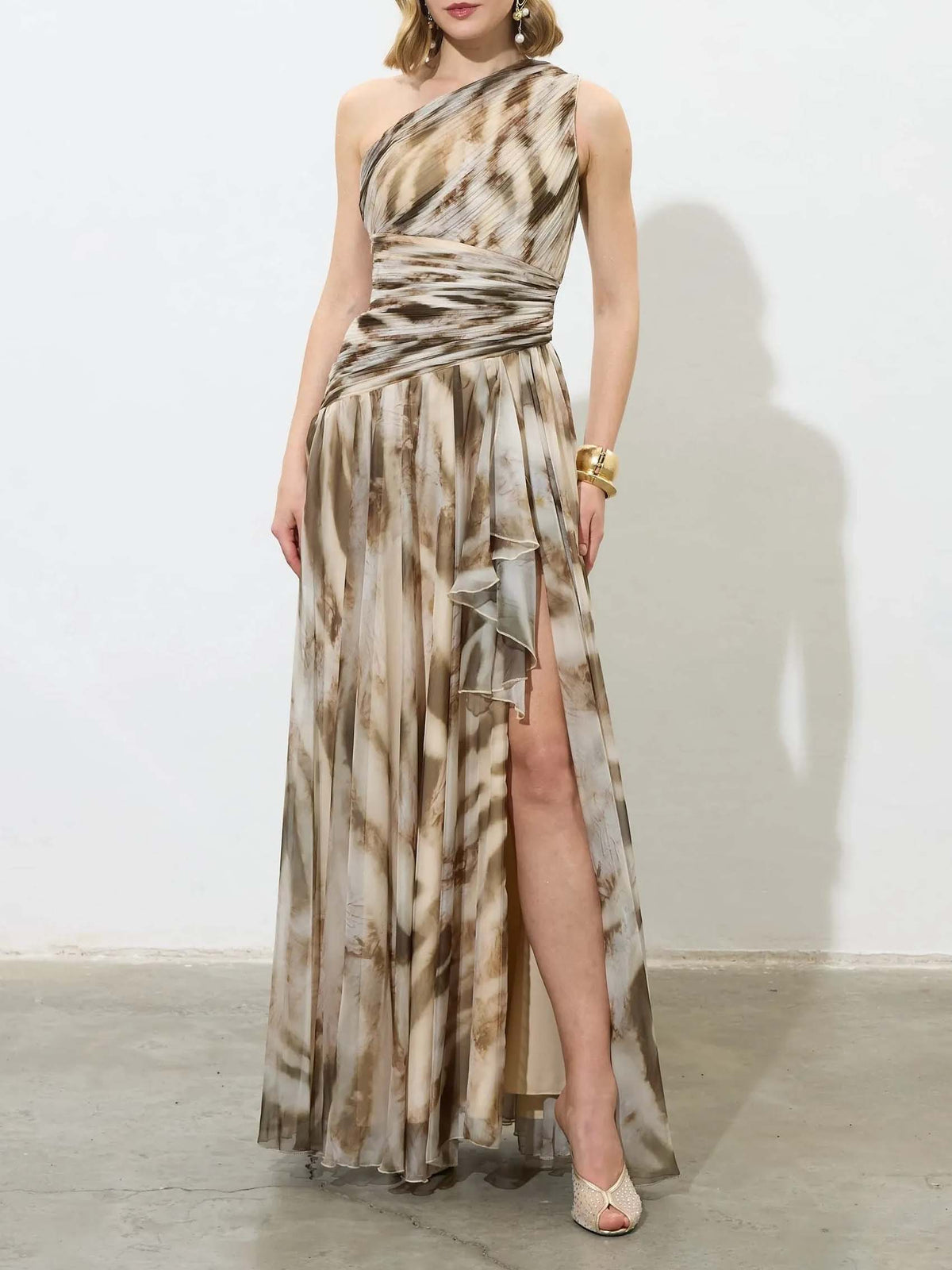 Elegant One-Shoulder Chiffon Maxi Dress