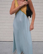 Color block V-neck Sleeveless Midi Dress