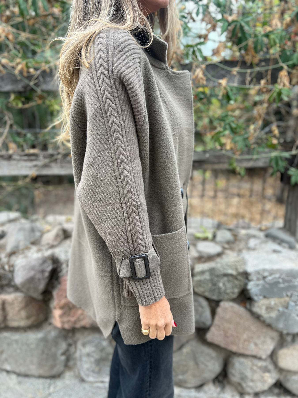 Casual Cable-Knit Sleeves Cardigan Knitted Jacket