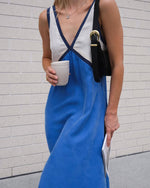 Color block V-neck Sleeveless Midi Dress