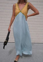 Color block V-neck Sleeveless Midi Dress