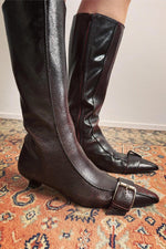 Leather Pointed Toe Side Zipper Boots
