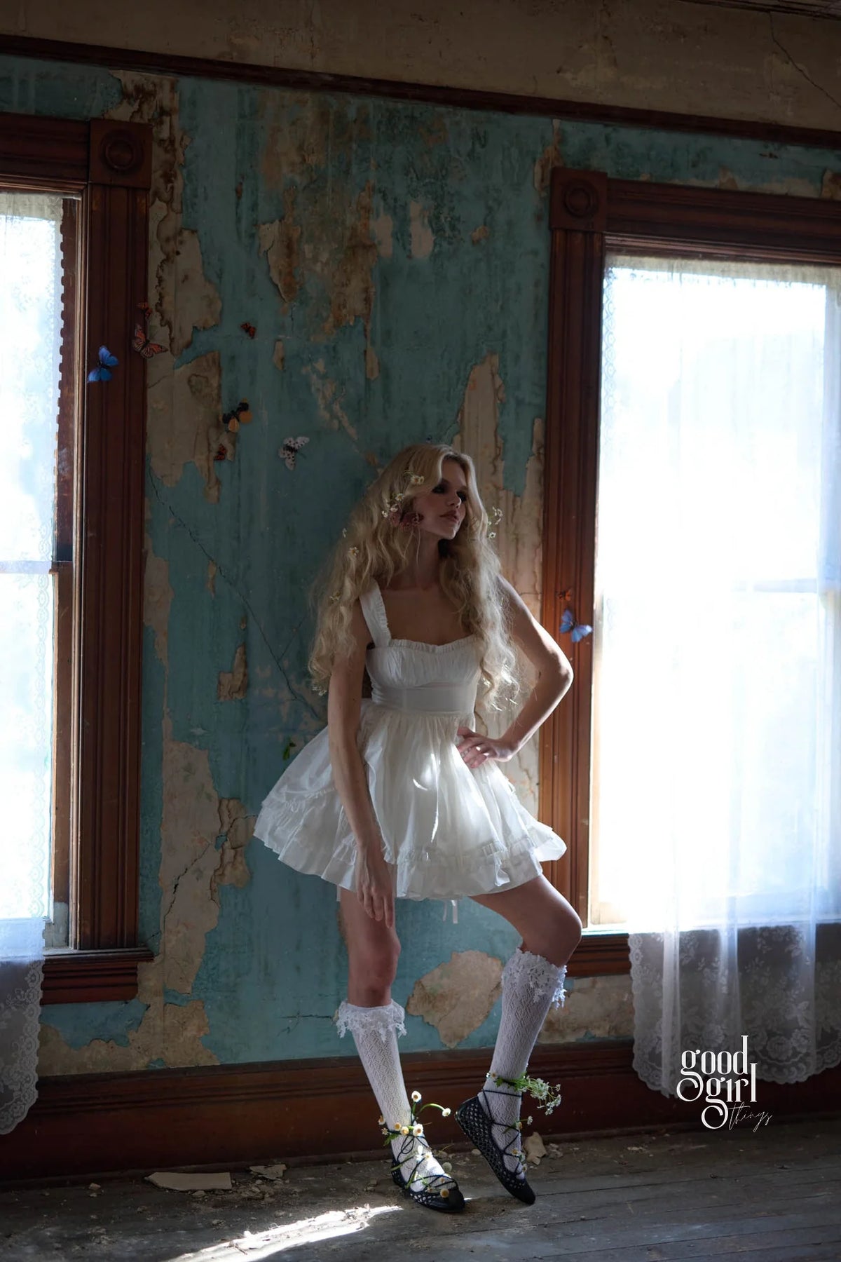White Pleated Waist Sleeveless Mini Dress
