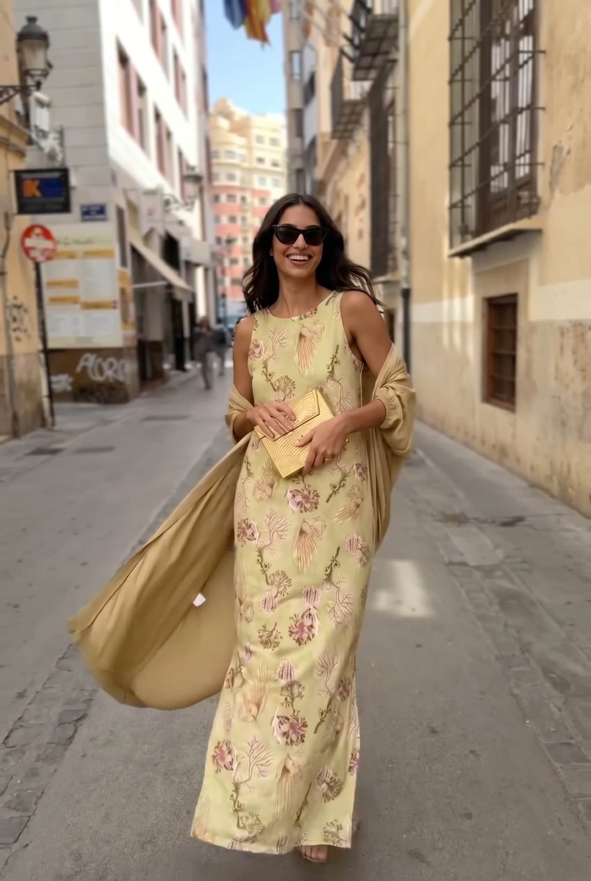 Retro Floral Sleeveless Midi Dress