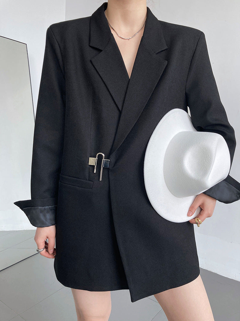 Solid Buckle Closure Sleek Blazer