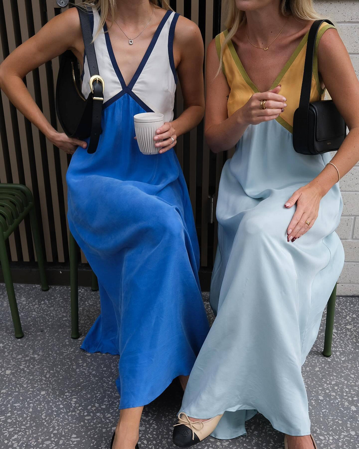 Color block V-neck Sleeveless Midi Dress