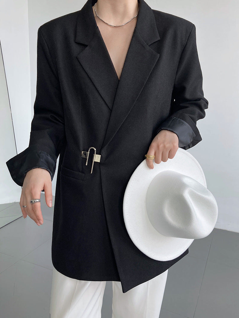 Solid Buckle Closure Sleek Blazer