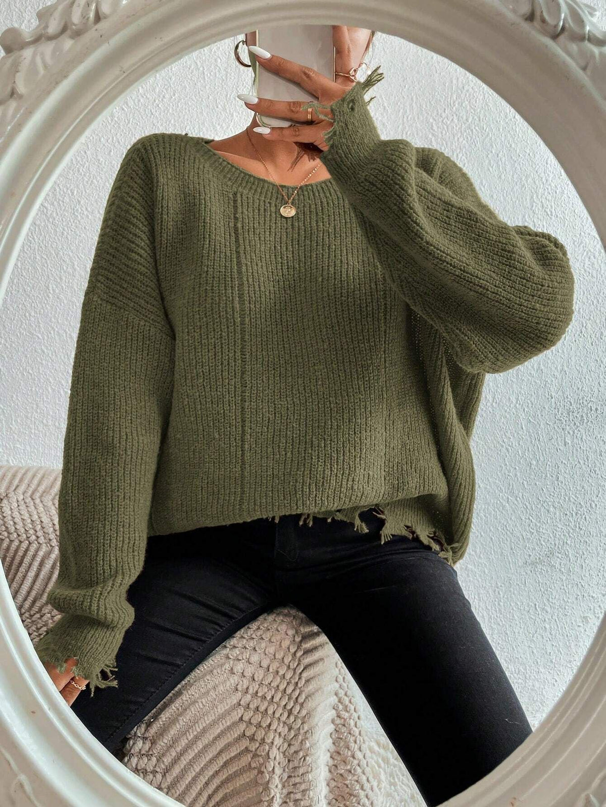 Solid Ripped Bottom Hemline Knit Sweater