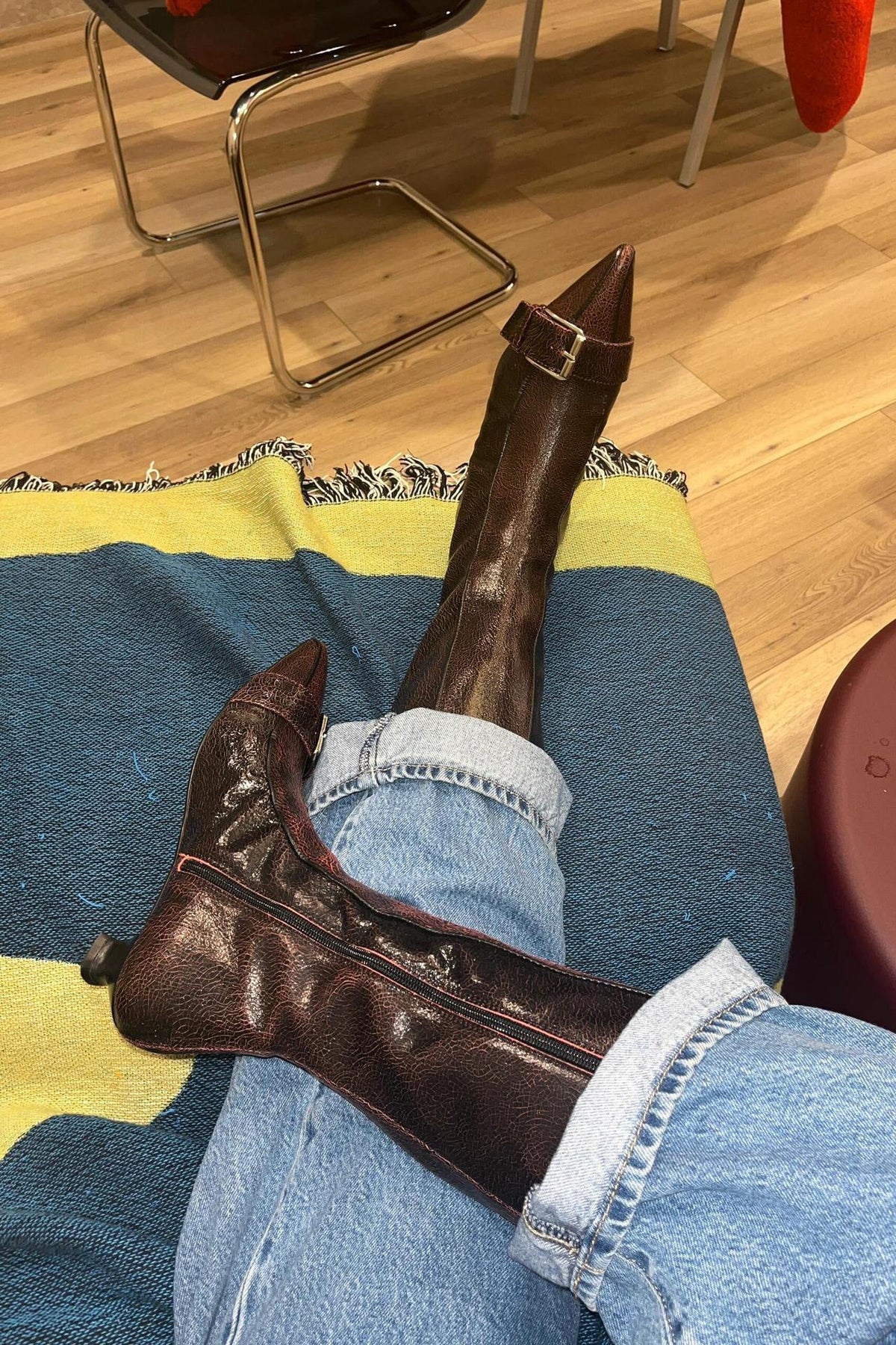 Leather Pointed Toe Side Zipper Boots