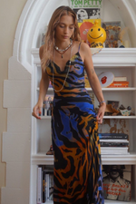 Blue Wavy Line Print Maxi Dress
