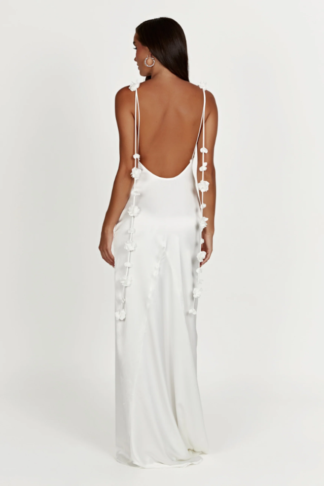 White Rosette Straps Backless Gown